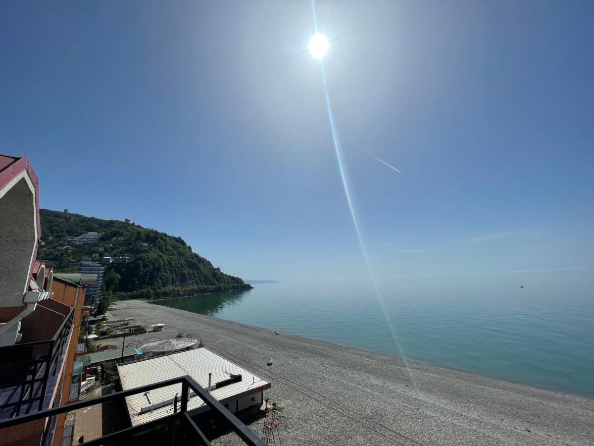 Hotel Lazuri In Kvariati Eksteriør bilde